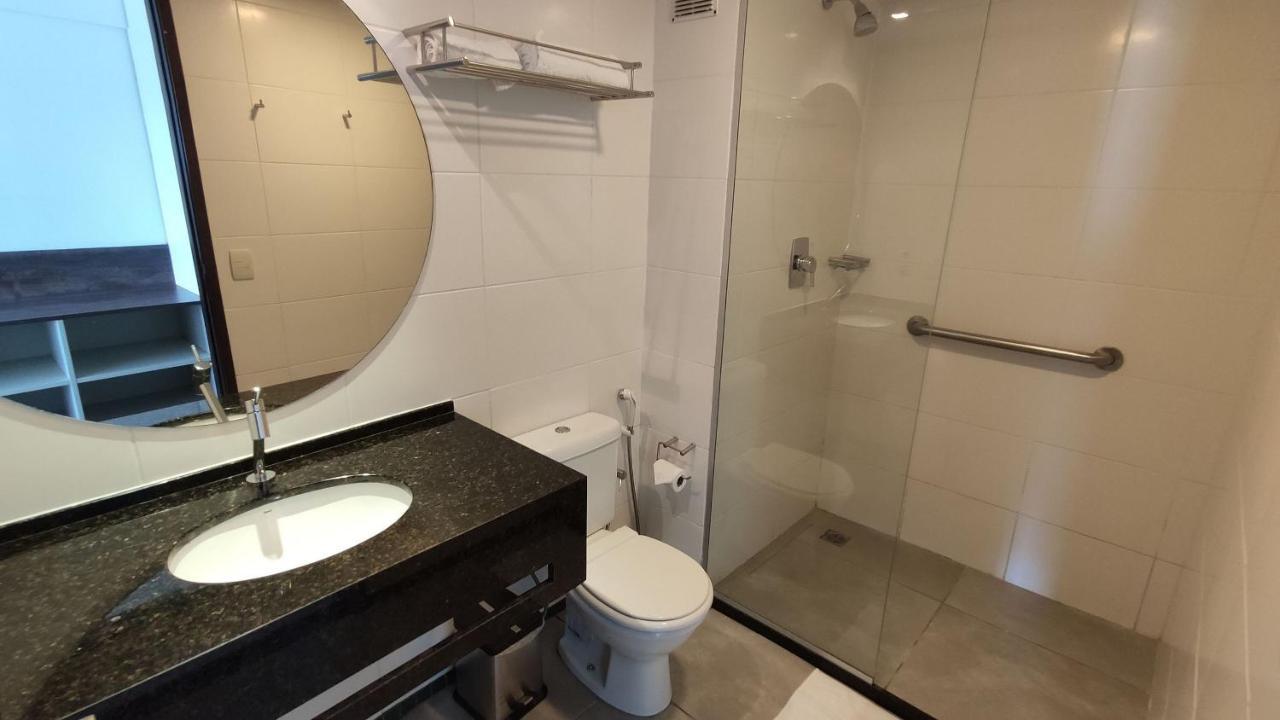 Flat Vista Mar C Limpeza Diaria | R627 Apartamento *